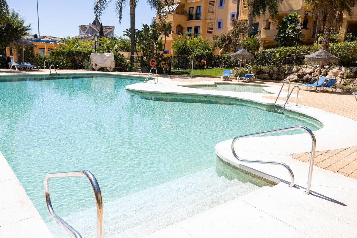 Appartement te koop in San Pedro de Alcántara | 2 slaapkamers H5148544
