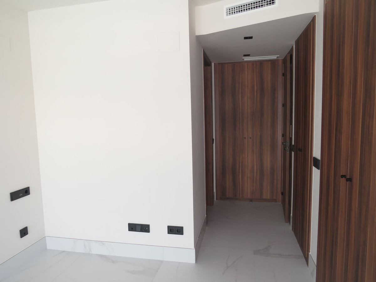 Property main view 33