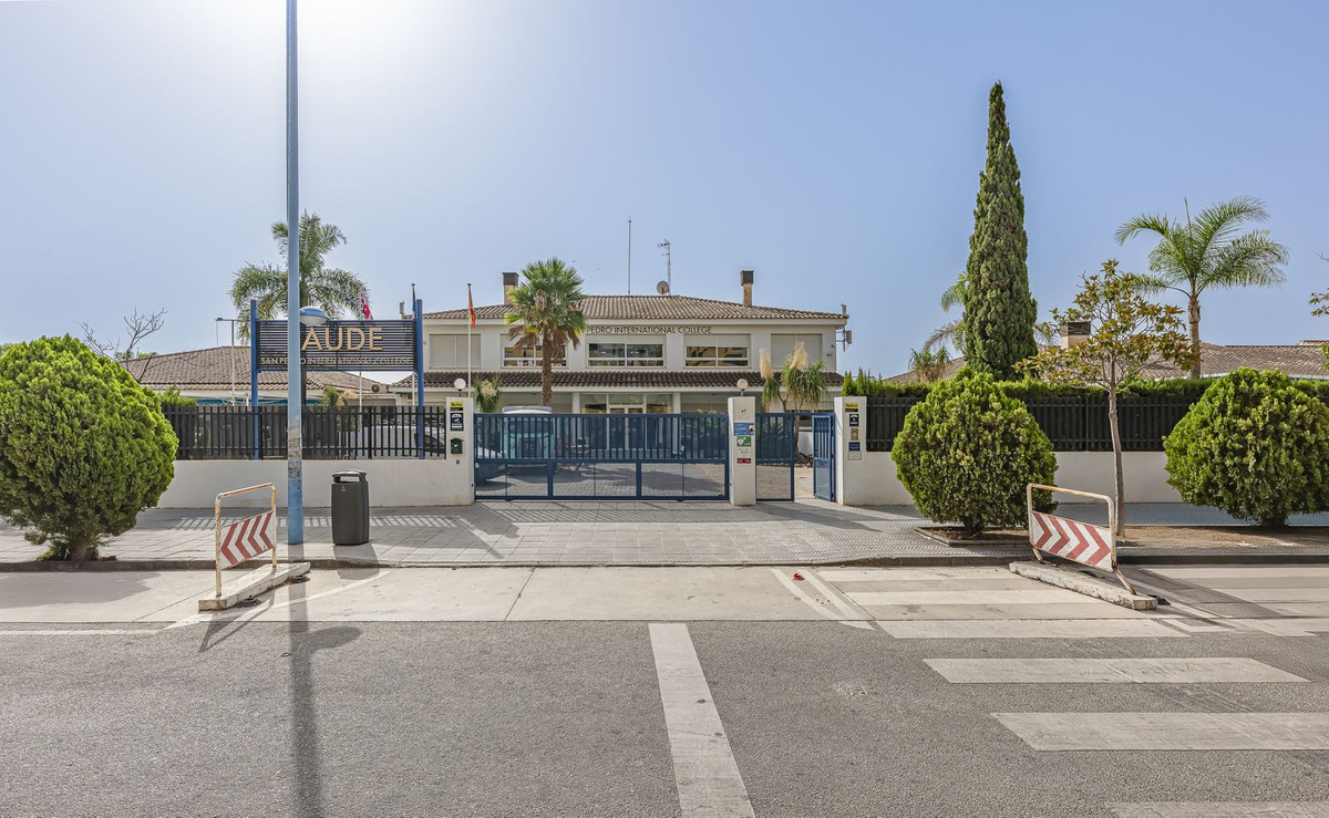 Property main view 44