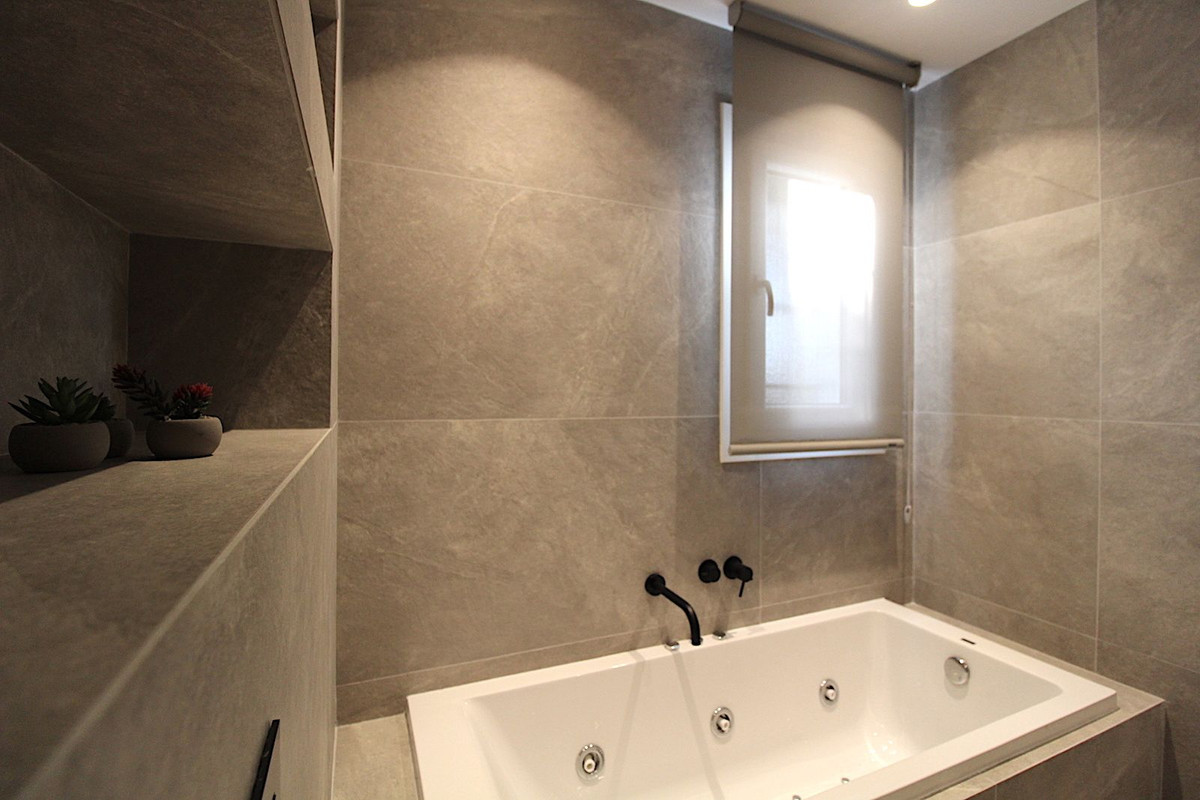 Property main view 44