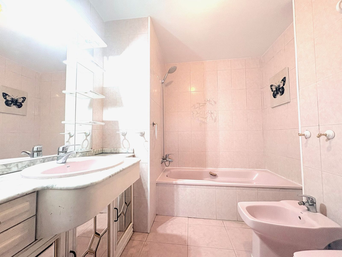 Appartement te koop in San Pedro de Alcántara | 3 slaapkamers H5255953