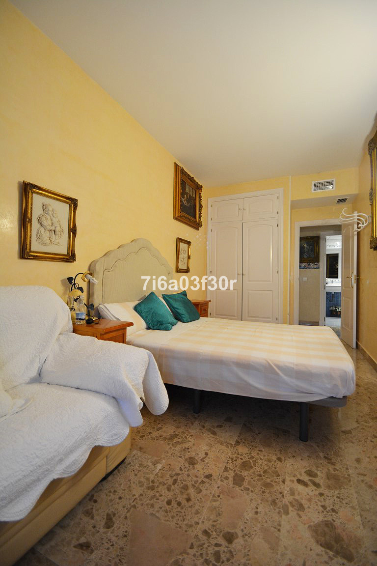 Appartement te koop in San Pedro de Alcántara | 3 slaapkamers H5256313