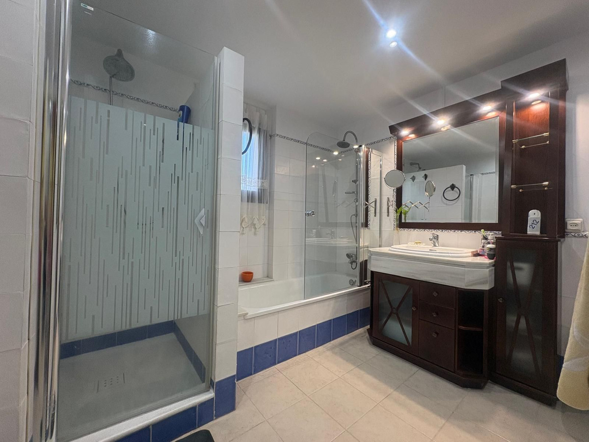 Appartement te koop in San Pedro de Alcántara | 3 slaapkamers H5257741