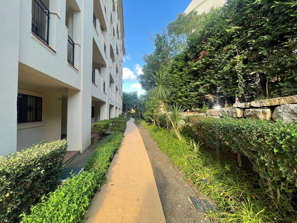 Appartement te koop in San Pedro de Alcántara | 3 slaapkamers H5257741