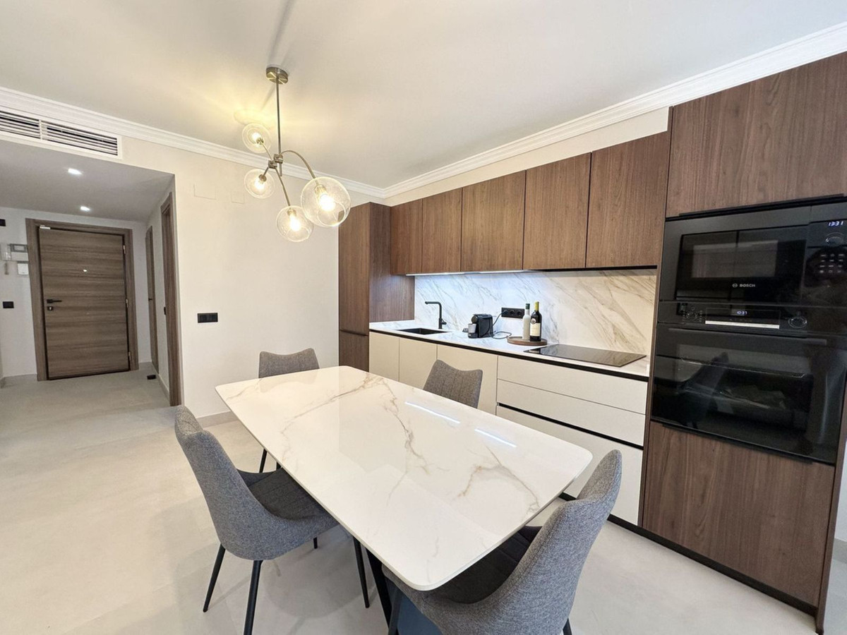 Appartement te koop in San Pedro de Alcántara | 3 slaapkamers H5263549