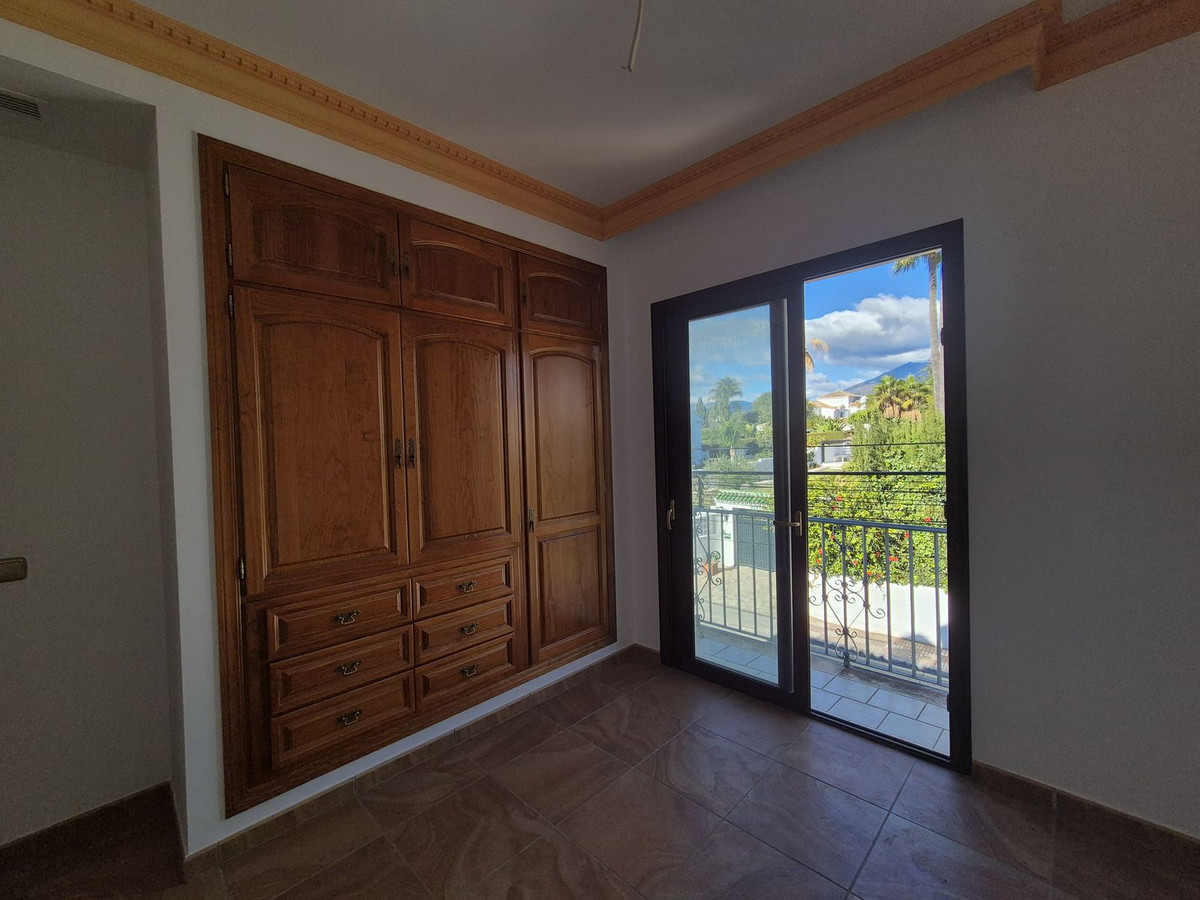 Huis te koop in San Pedro de Alcántara | 2 slaapkamers H5272285