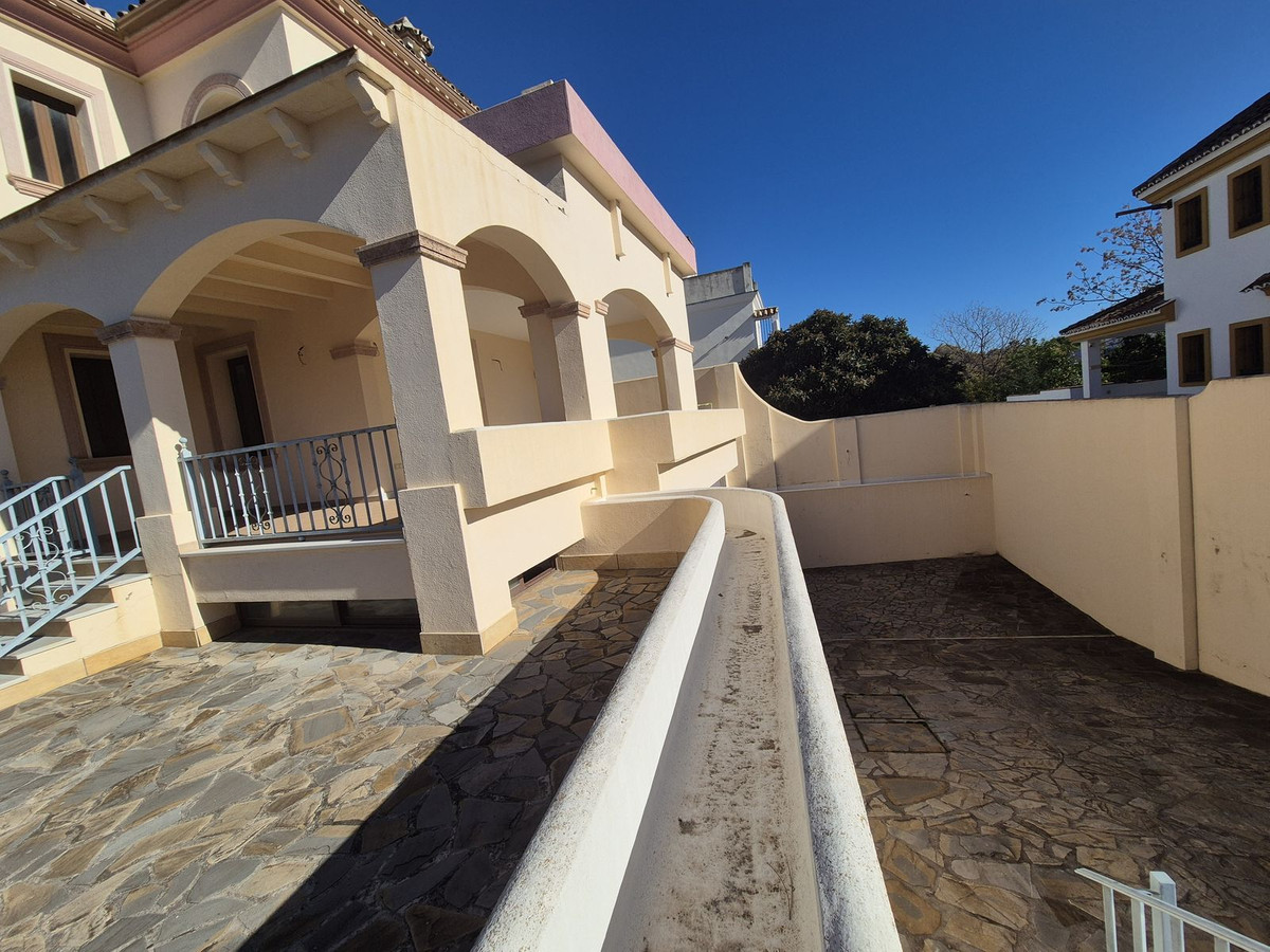 Huis te koop in San Pedro de Alcántara | 2 slaapkamers H5272285