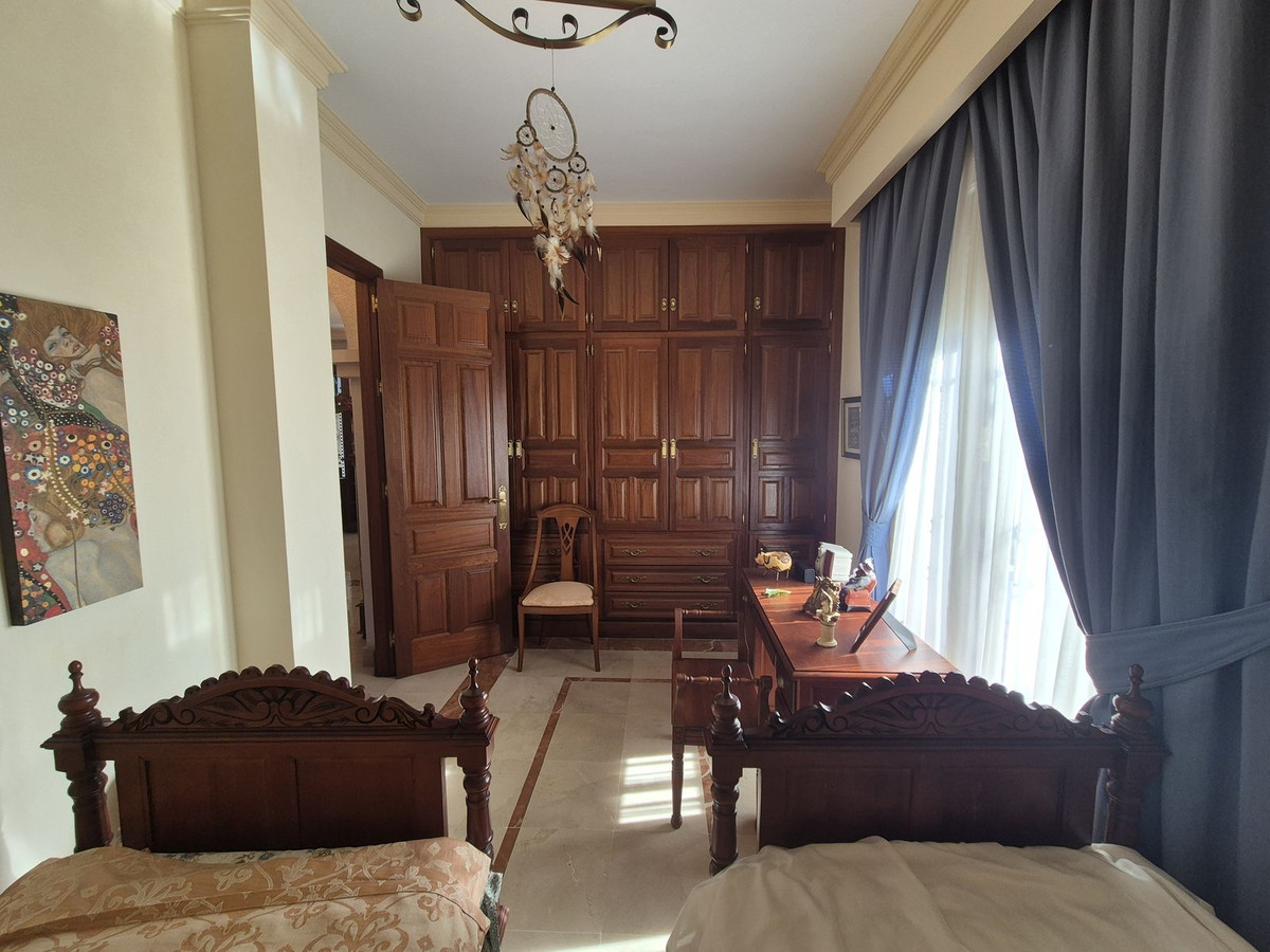 Huis te koop in San Pedro de Alcántara | 5 slaapkamers H5272315