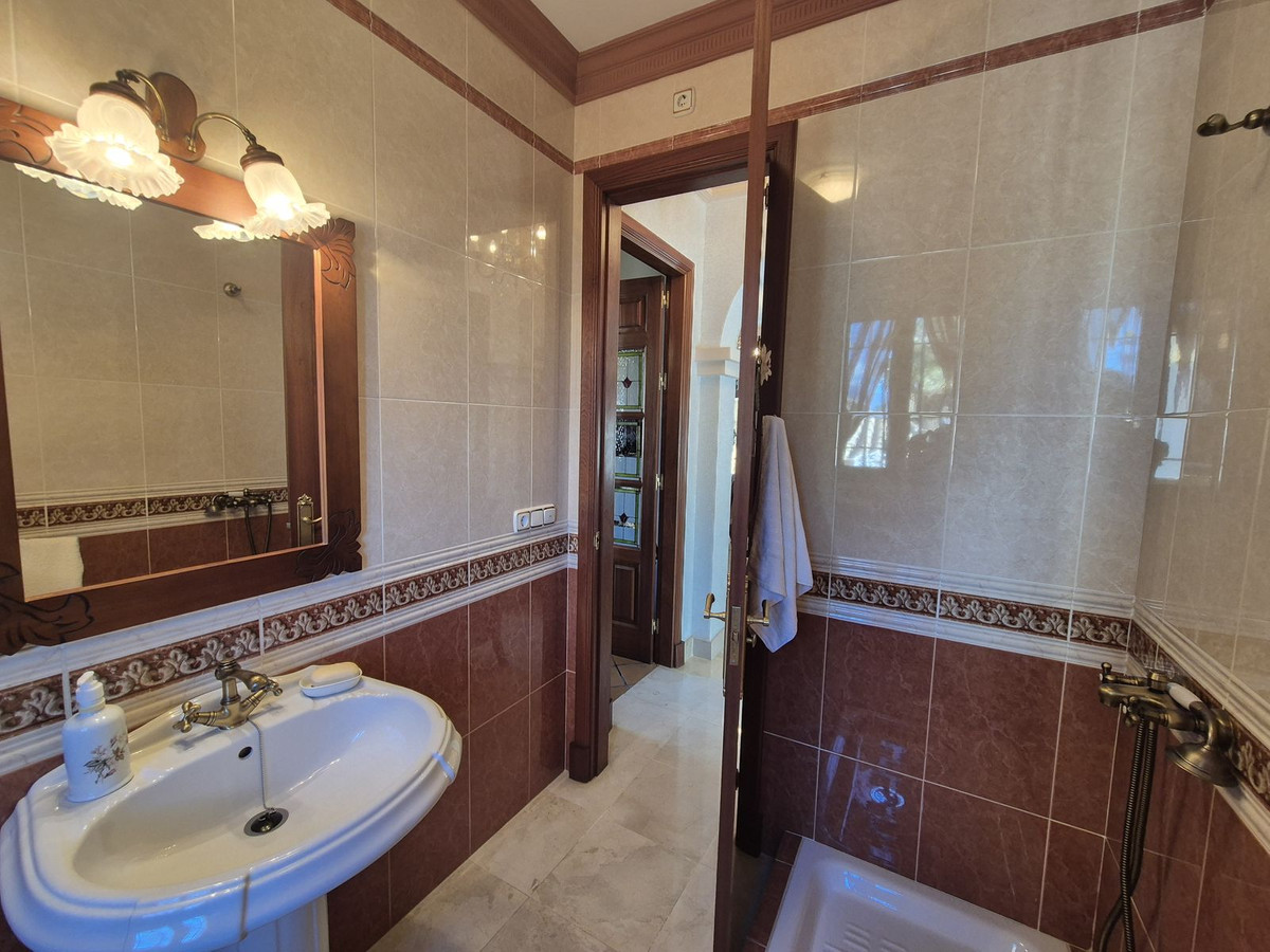 Huis te koop in San Pedro de Alcántara | 5 slaapkamers H5272315