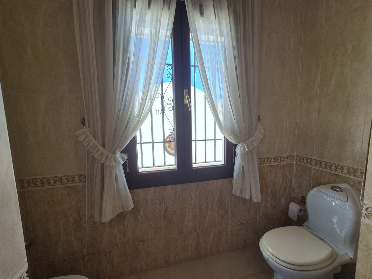 Huis te koop in San Pedro de Alcántara | 5 slaapkamers H5272315