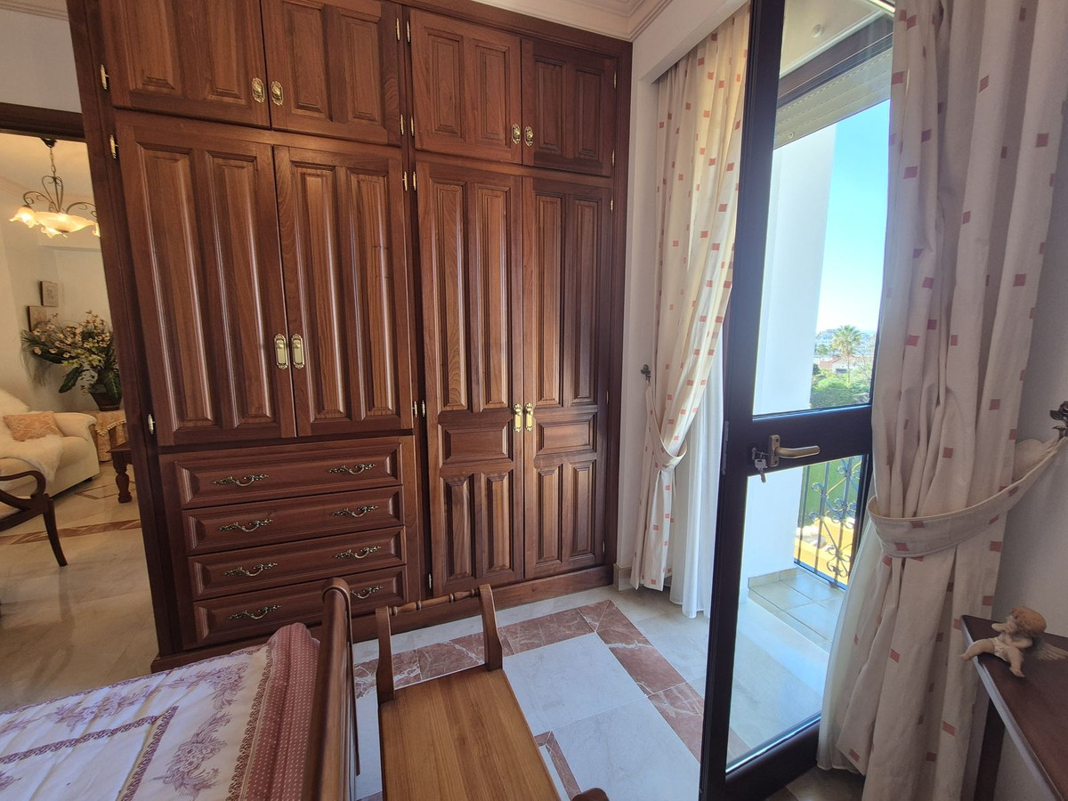 Huis te koop in San Pedro de Alcántara | 5 slaapkamers H5272315
