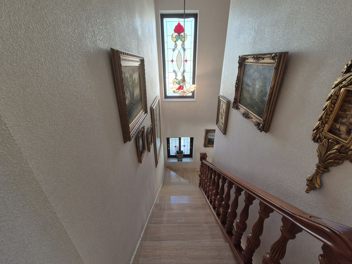 Huis te koop in San Pedro de Alcántara | 5 slaapkamers H5272315
