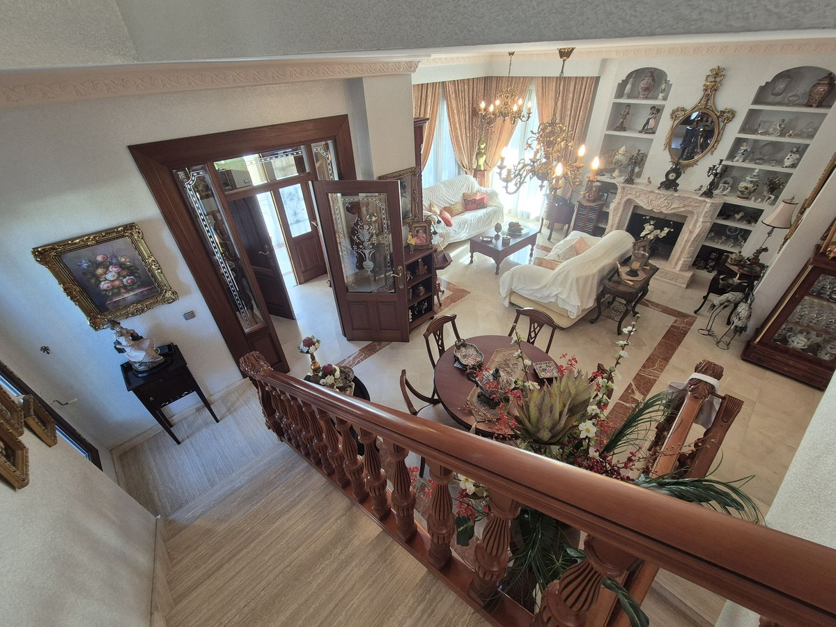 Huis te koop in San Pedro de Alcántara | 5 slaapkamers H5272315