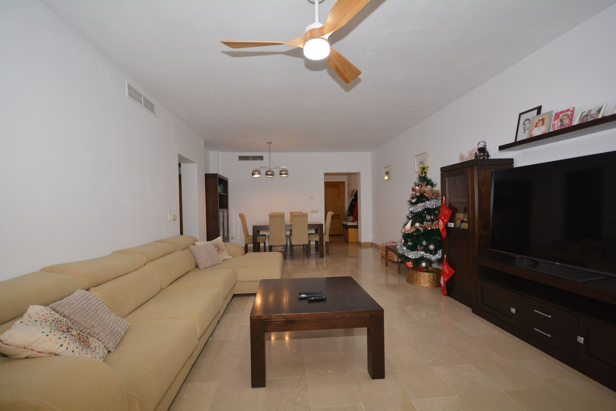 Appartement te koop in San Pedro de Alcántara | 3 slaapkamers H5285782
