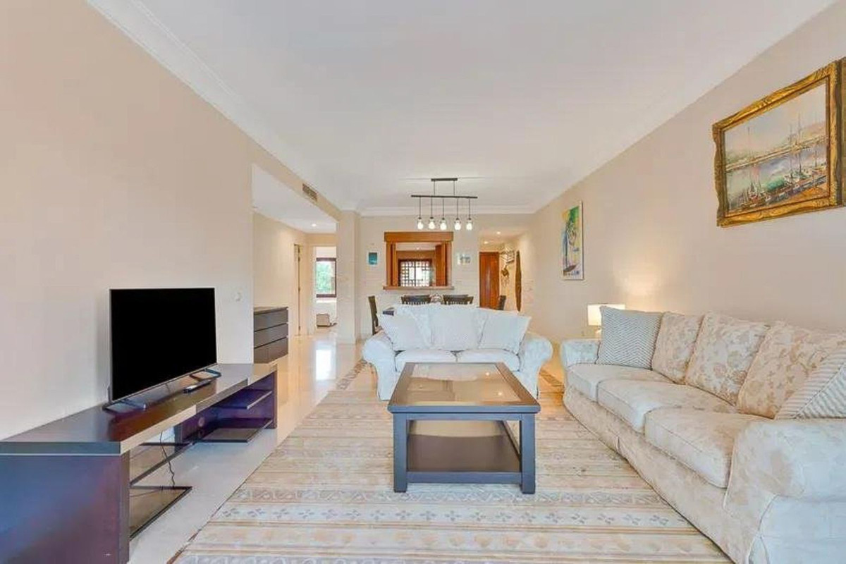 Appartement te koop in San Pedro de Alcántara | 2 slaapkamers H5286829