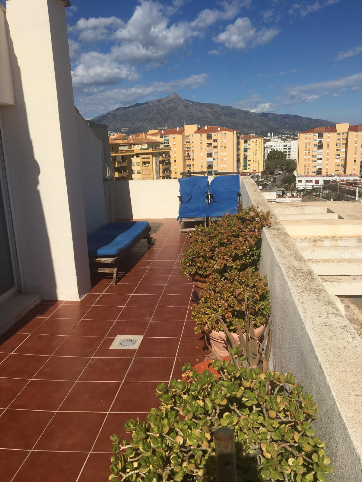 Appartement te koop in San Pedro de Alcántara | 3 slaapkamers H5292418