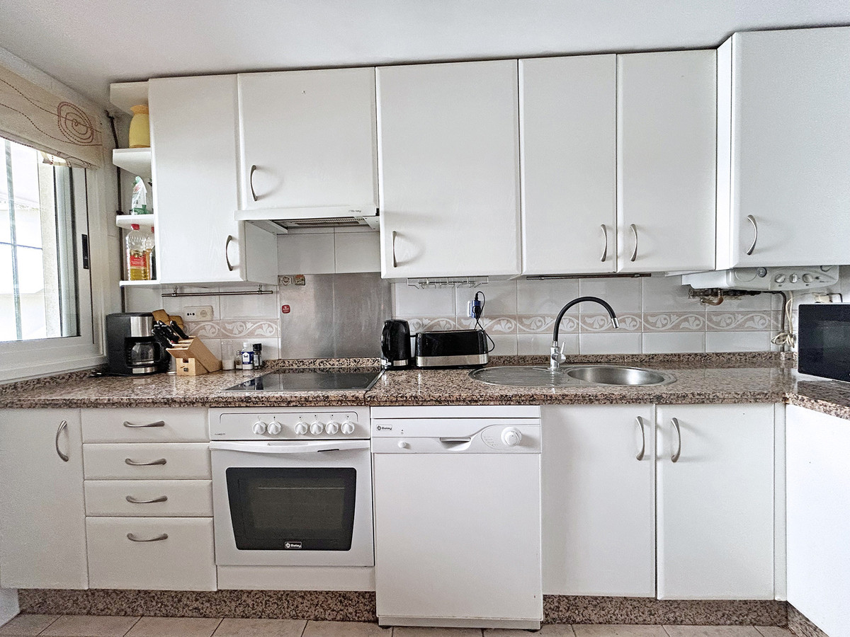 Appartement te koop in San Pedro de Alcántara | 2 slaapkamers H5294551