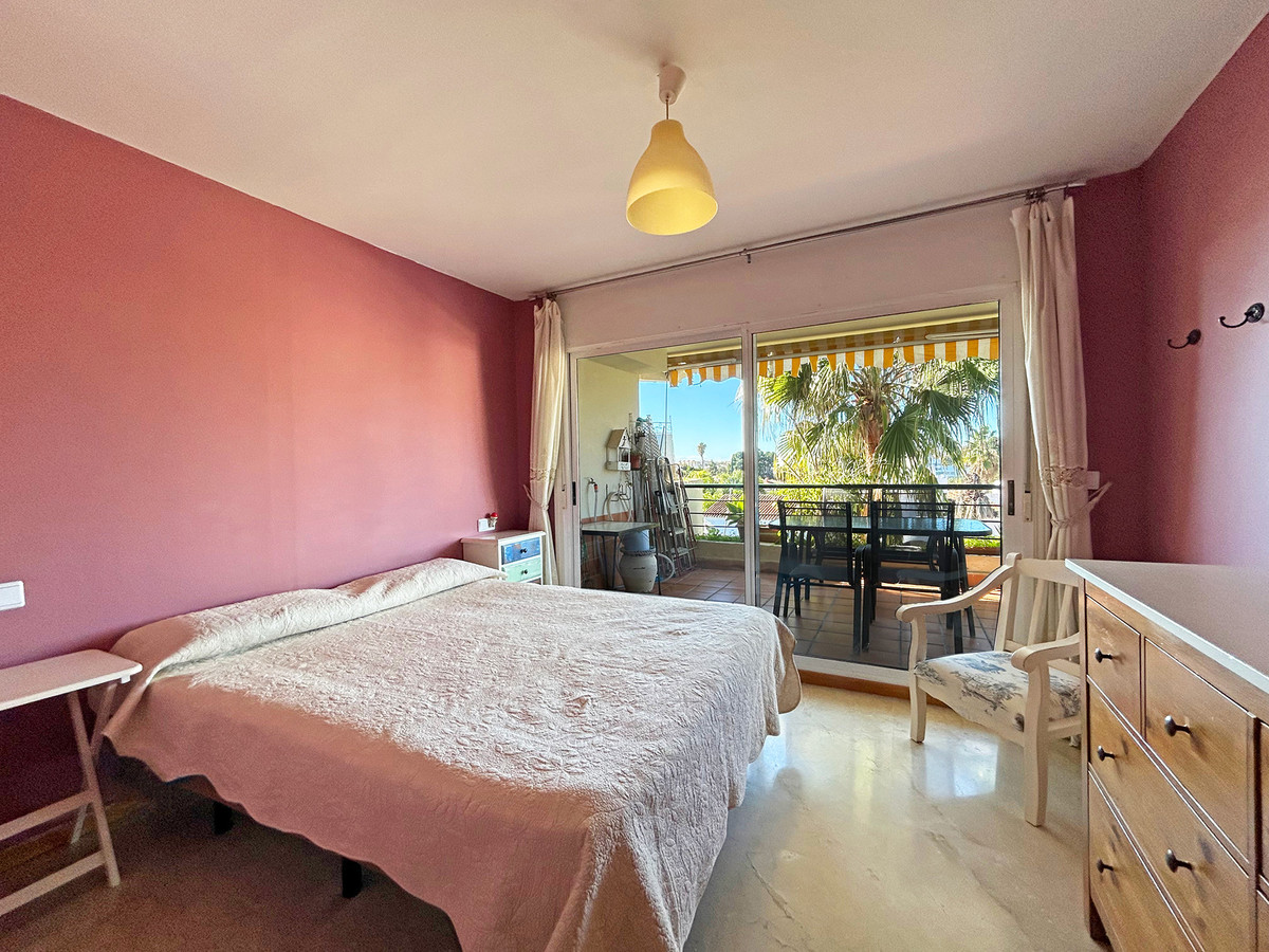 Appartement te koop in San Pedro de Alcántara | 2 slaapkamers H5294551