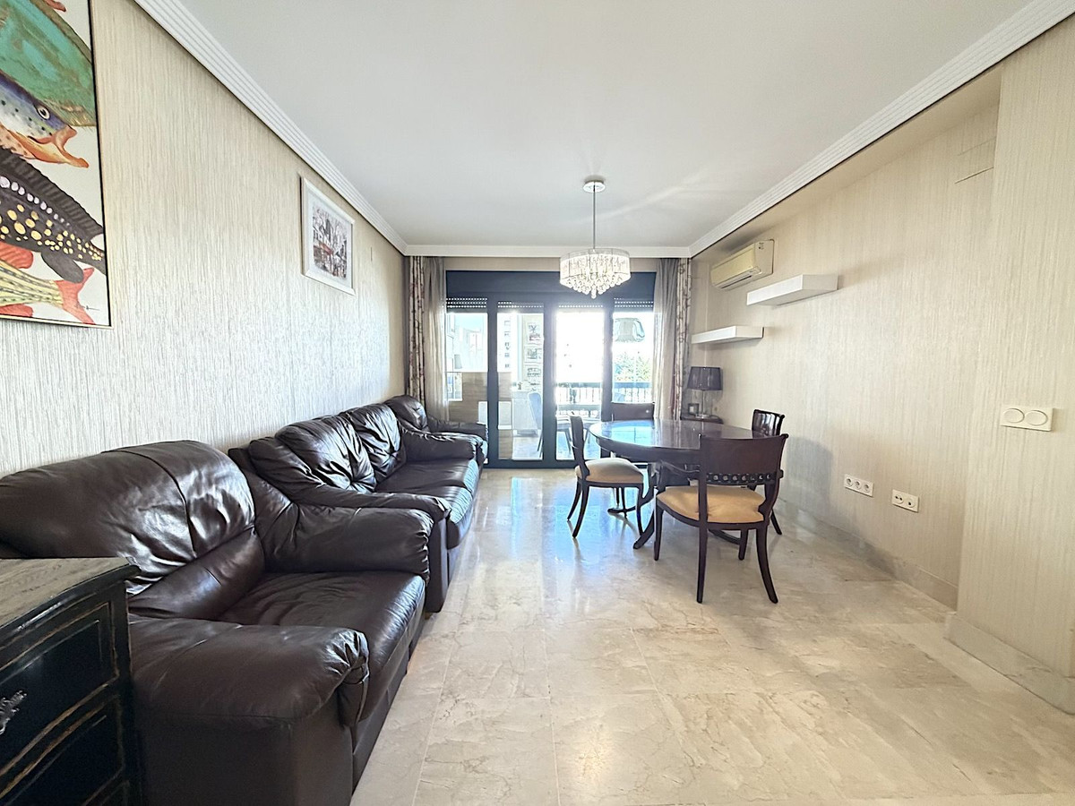 Appartement te koop in San Pedro de Alcántara | 2 slaapkamers H5295772