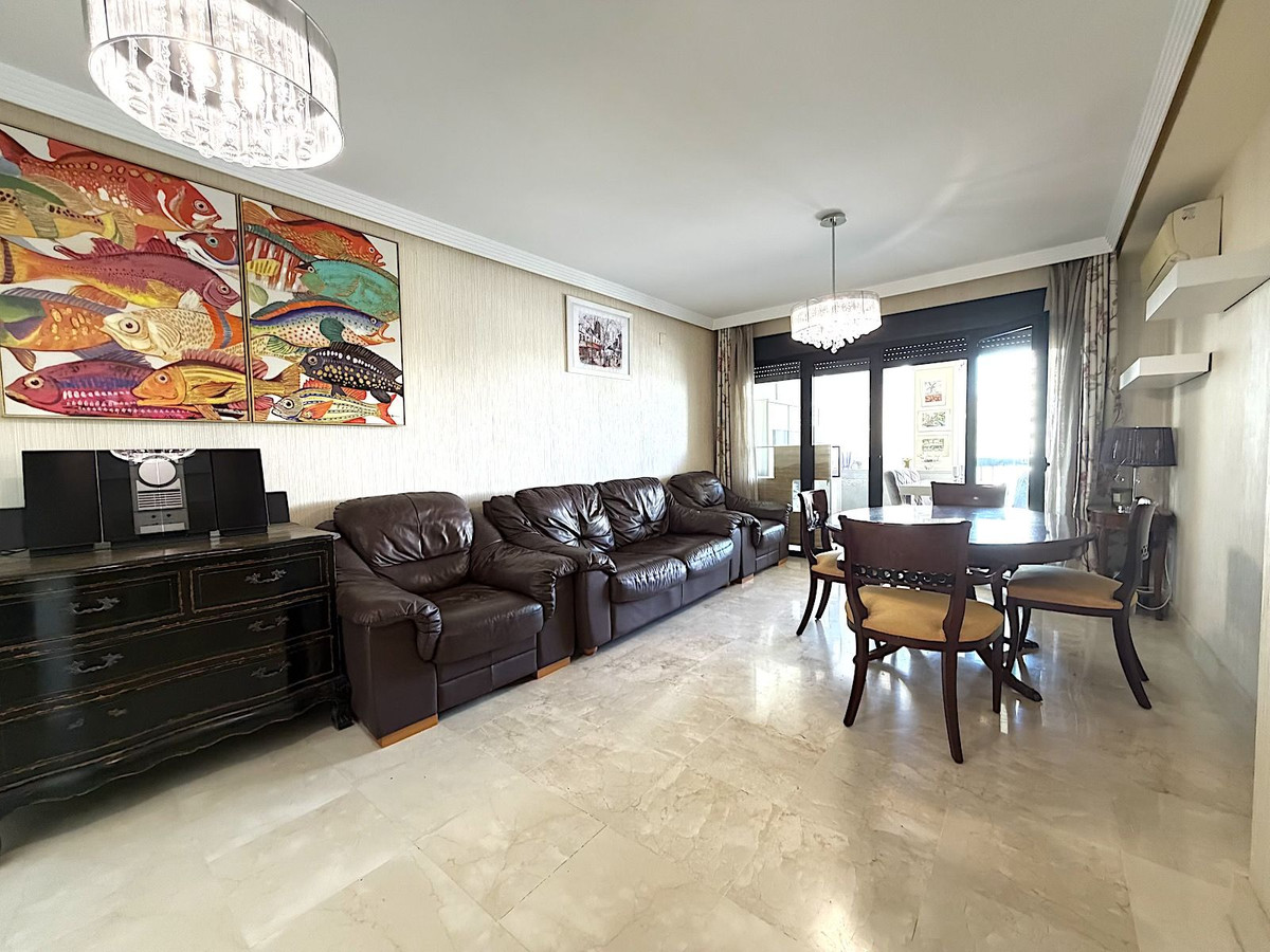 Appartement te koop in San Pedro de Alcántara | 2 slaapkamers H5295772