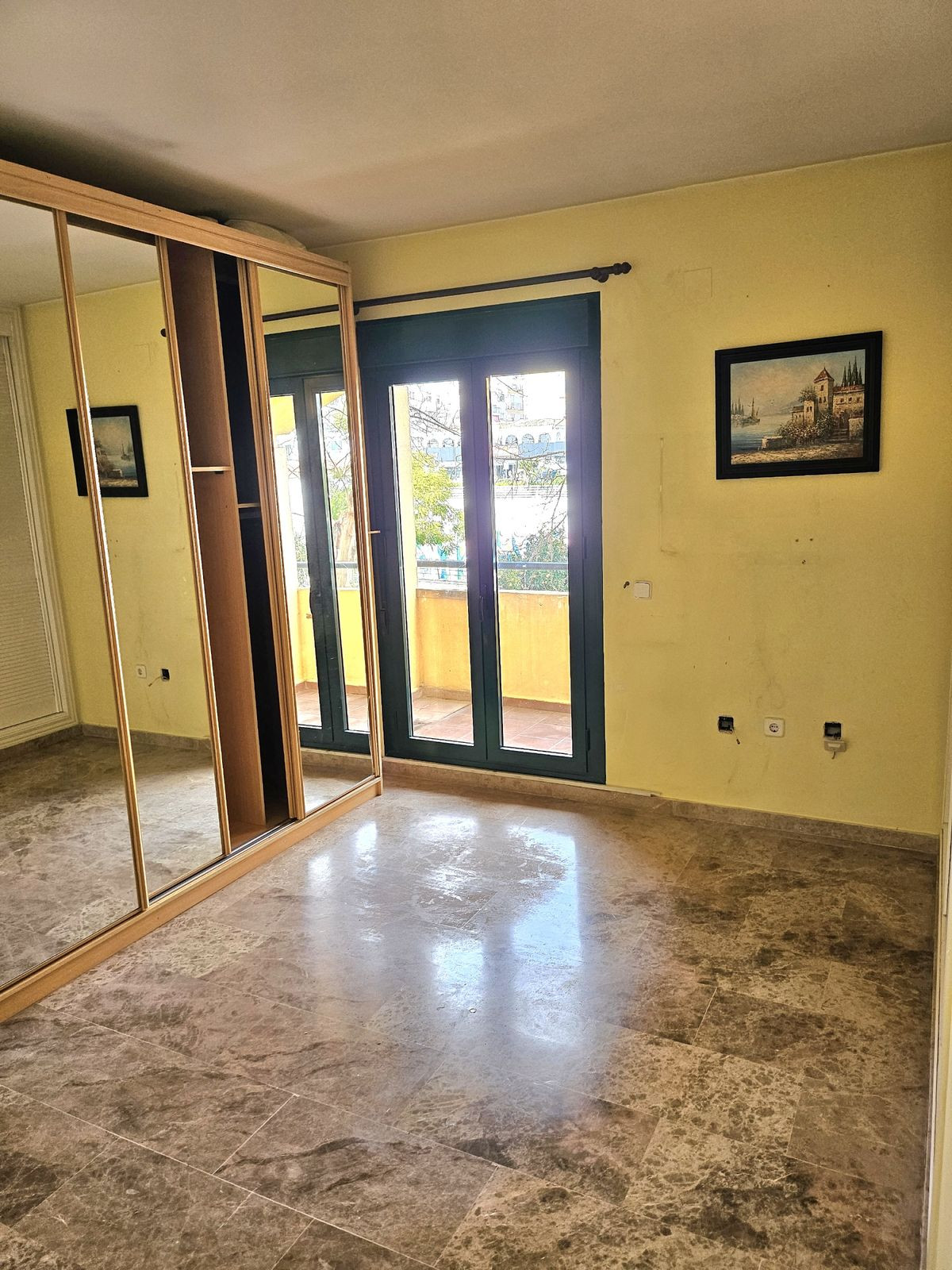 Appartement te koop in San Pedro de Alcántara | 2 slaapkamers H5300320