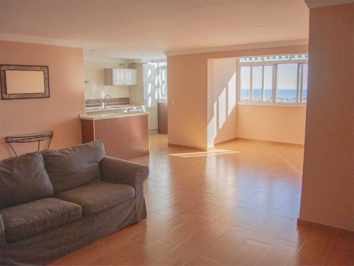Appartement te koop in San Pedro de Alcántara | 4 slaapkamers H5300602