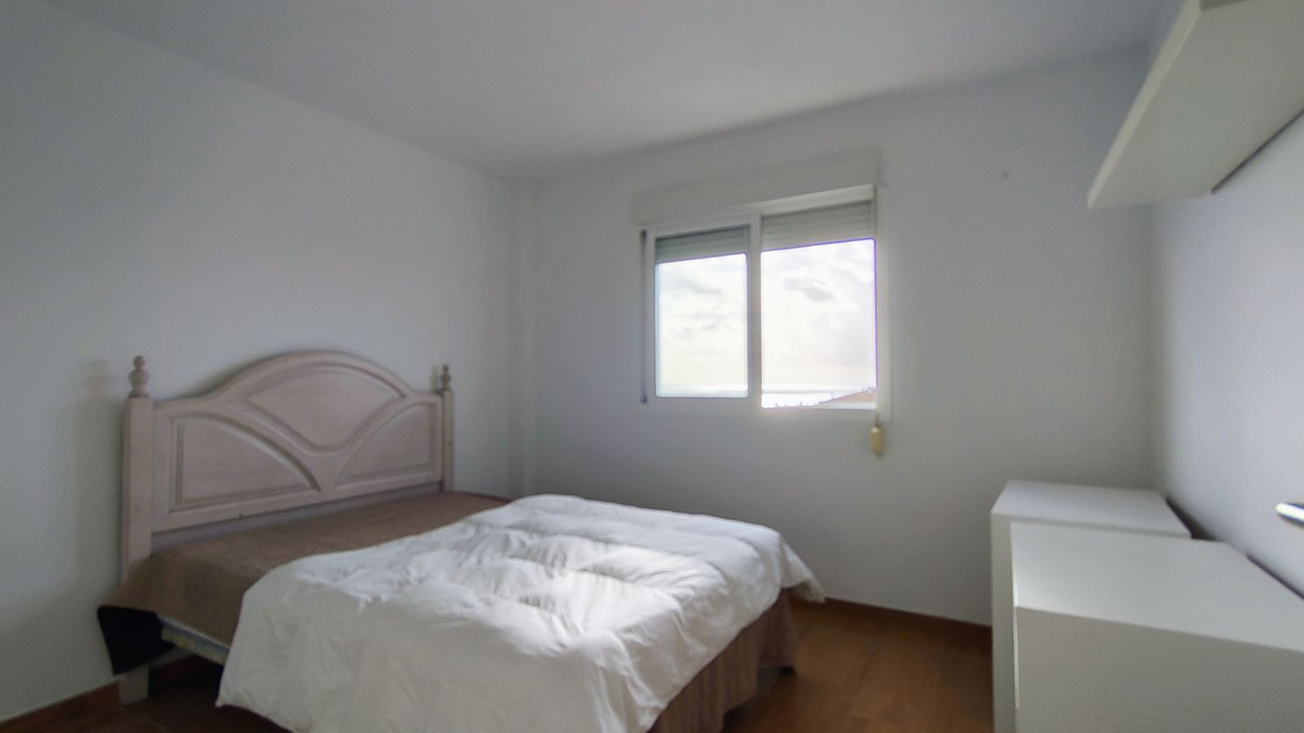 Appartement te koop in San Pedro de Alcántara | 4 slaapkamers H5302522