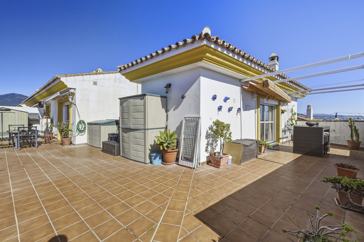 Appartement te koop in San Pedro de Alcántara | 3 slaapkamers H5306629