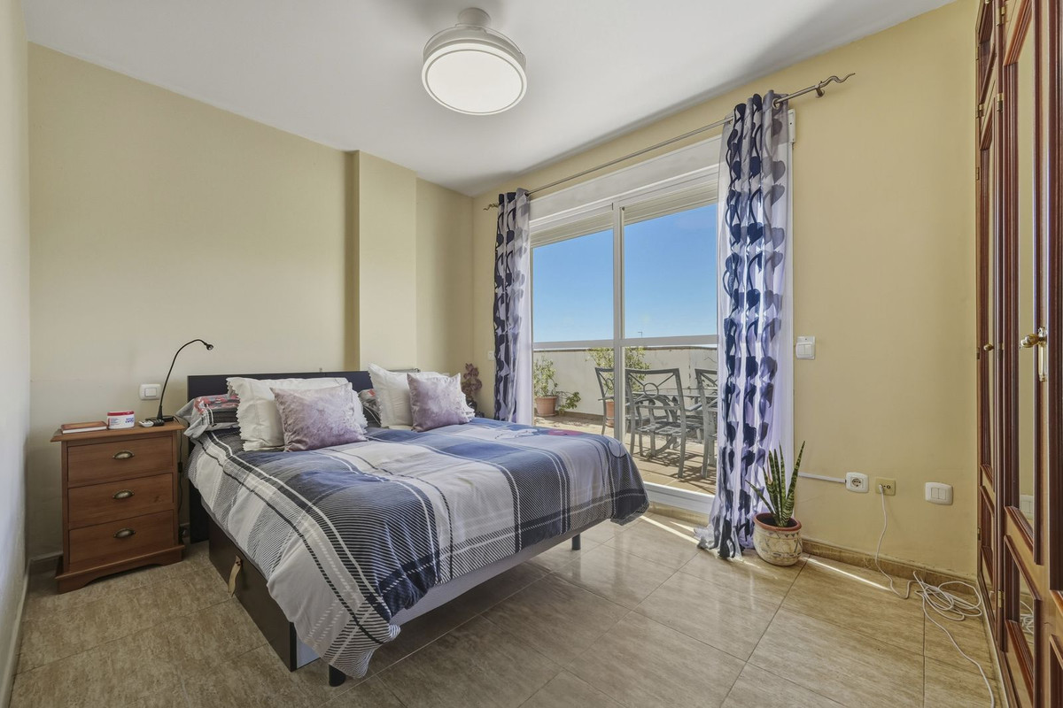 Appartement te koop in San Pedro de Alcántara | 3 slaapkamers H5306629