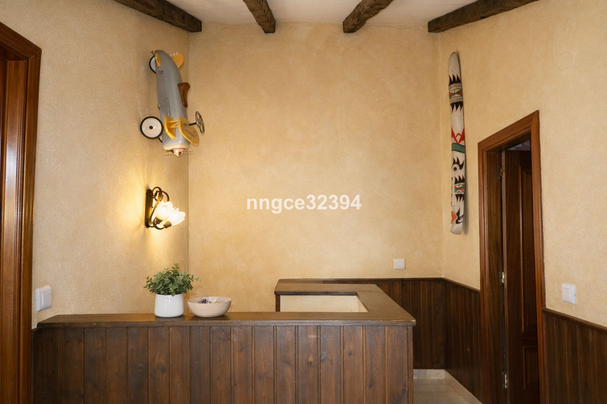 Appartement te koop in San Pedro de Alcántara | 4 slaapkamers H5314504