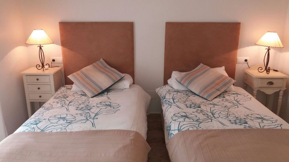 Appartement te koop in San Pedro de Alcántara | 2 slaapkamers H5325055