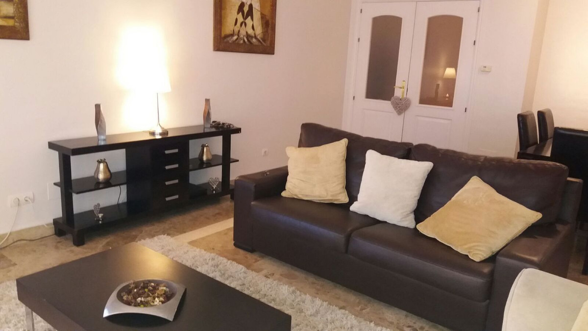 Appartement te koop in San Pedro de Alcántara | 2 slaapkamers H5325055