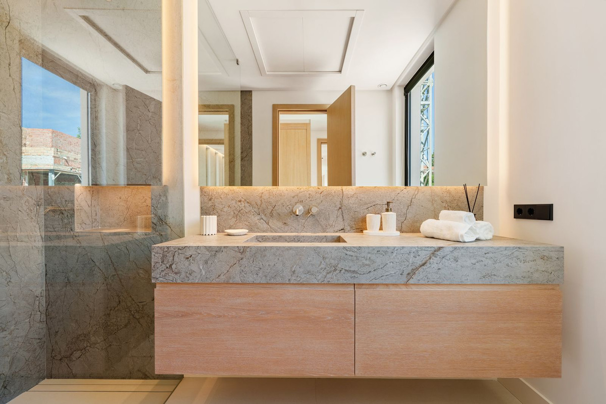 Huis te koop in San Pedro de Alcántara | 5 slaapkamers H5327461