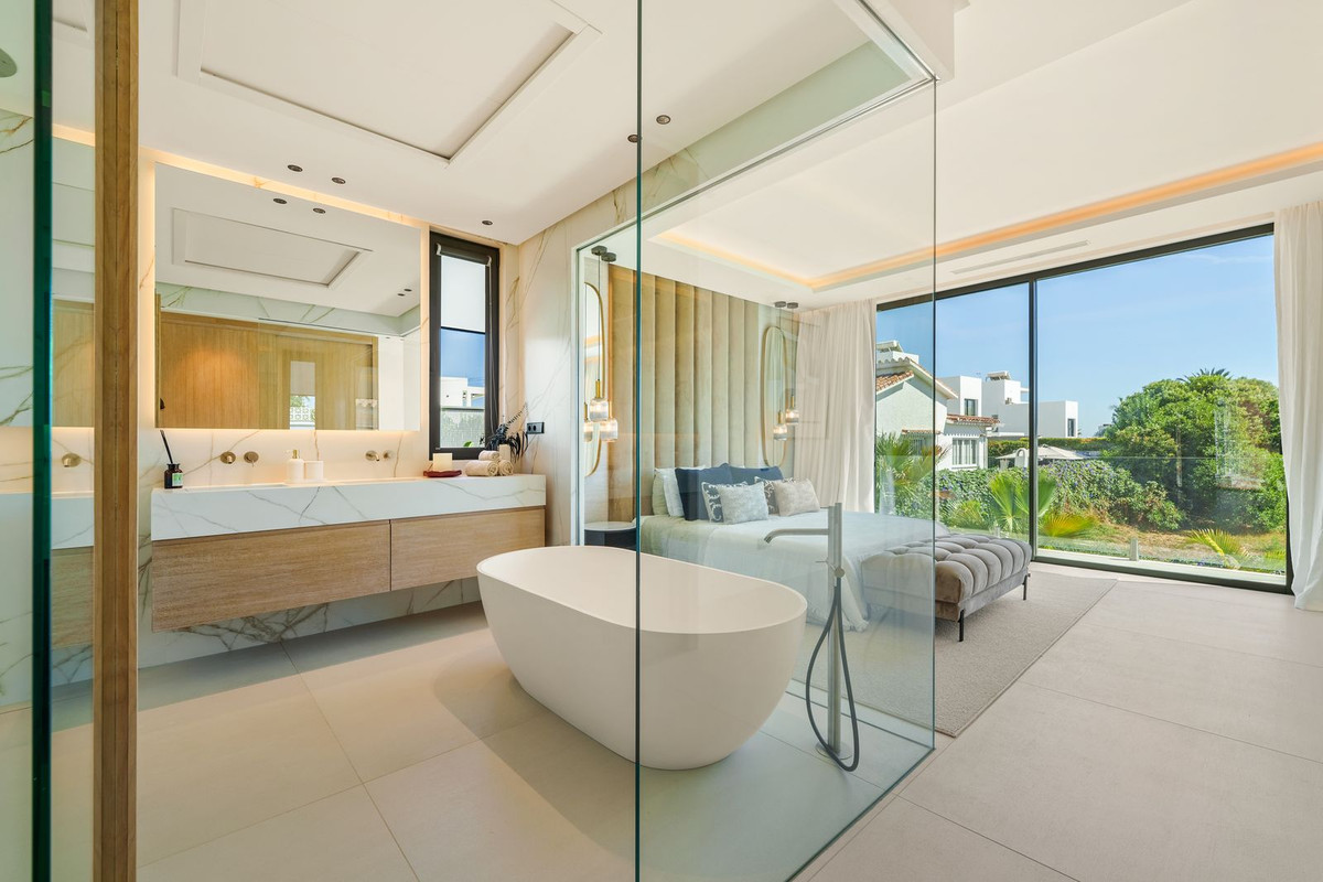 Huis te koop in San Pedro de Alcántara | 5 slaapkamers H5327461