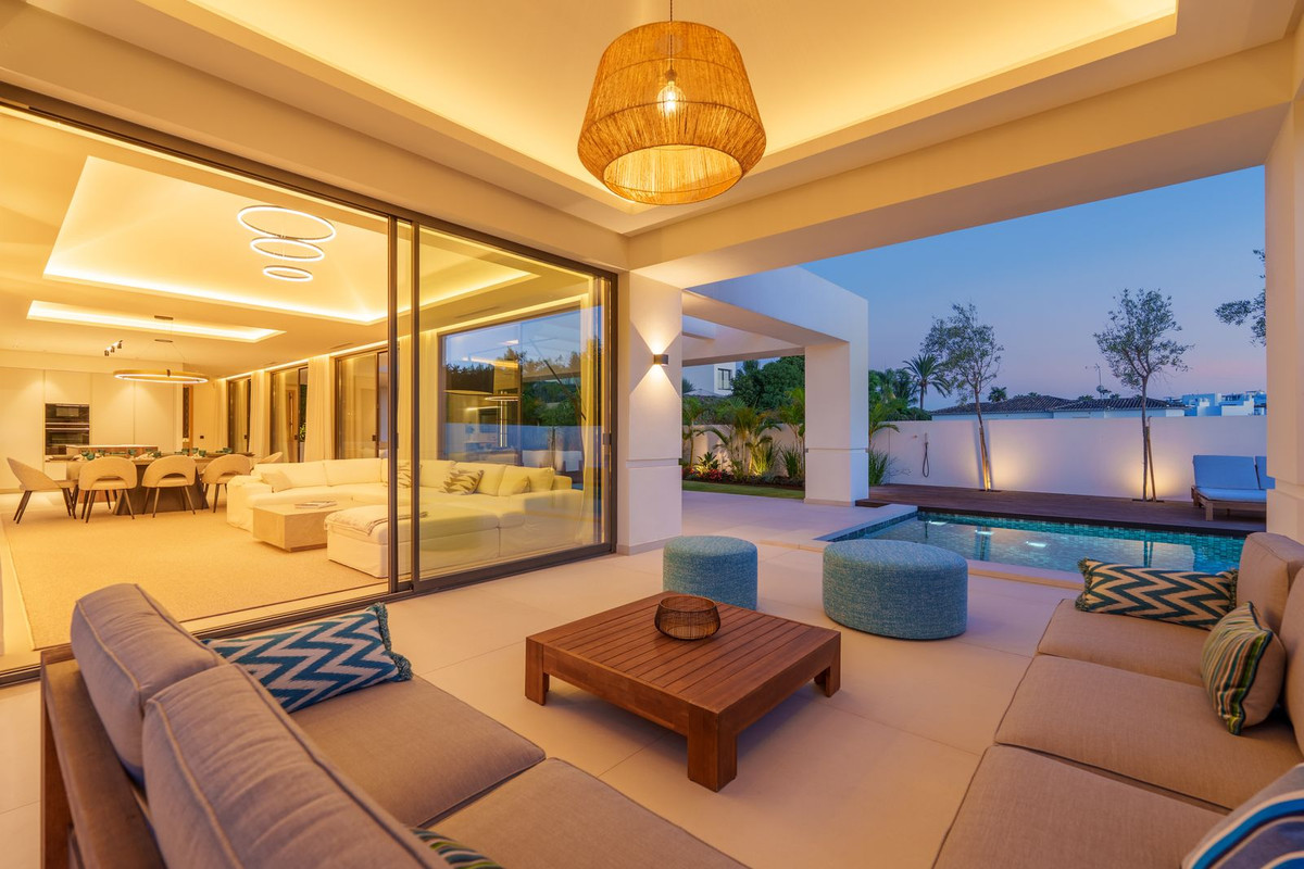 Huis te koop in San Pedro de Alcántara | 5 slaapkamers H5327461