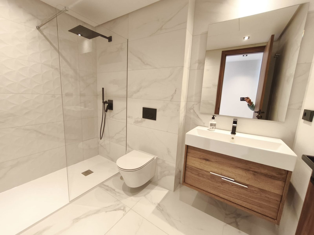 Huis te koop in San Pedro de Alcántara | 2 slaapkamers H5329492