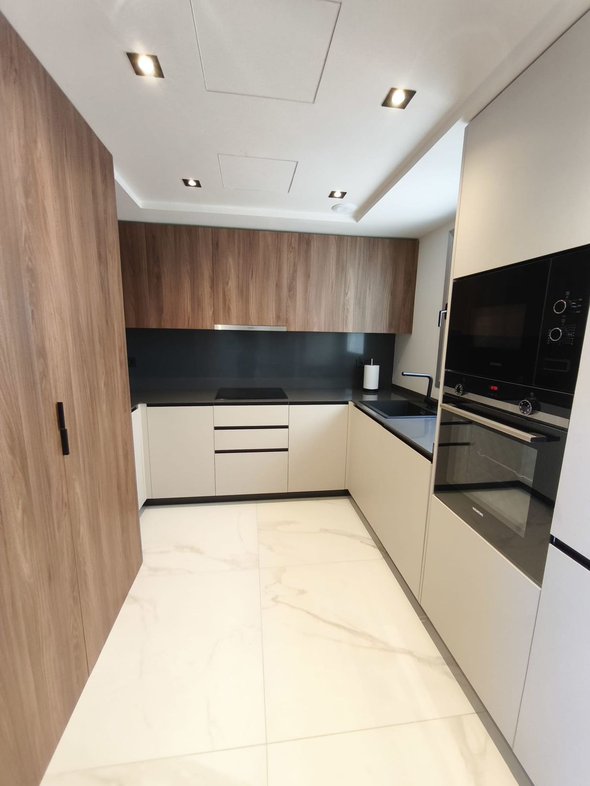 Huis te koop in San Pedro de Alcántara | 2 slaapkamers H5329492