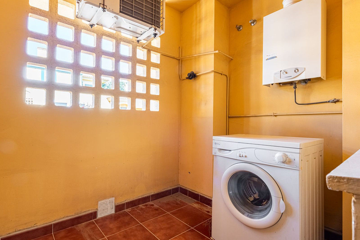 Appartement te koop in San Pedro de Alcántara | 2 slaapkamers H5329675