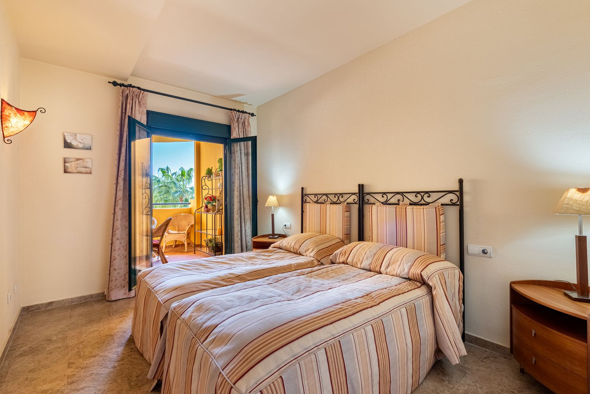 Appartement te koop in San Pedro de Alcántara | 2 slaapkamers H5329675