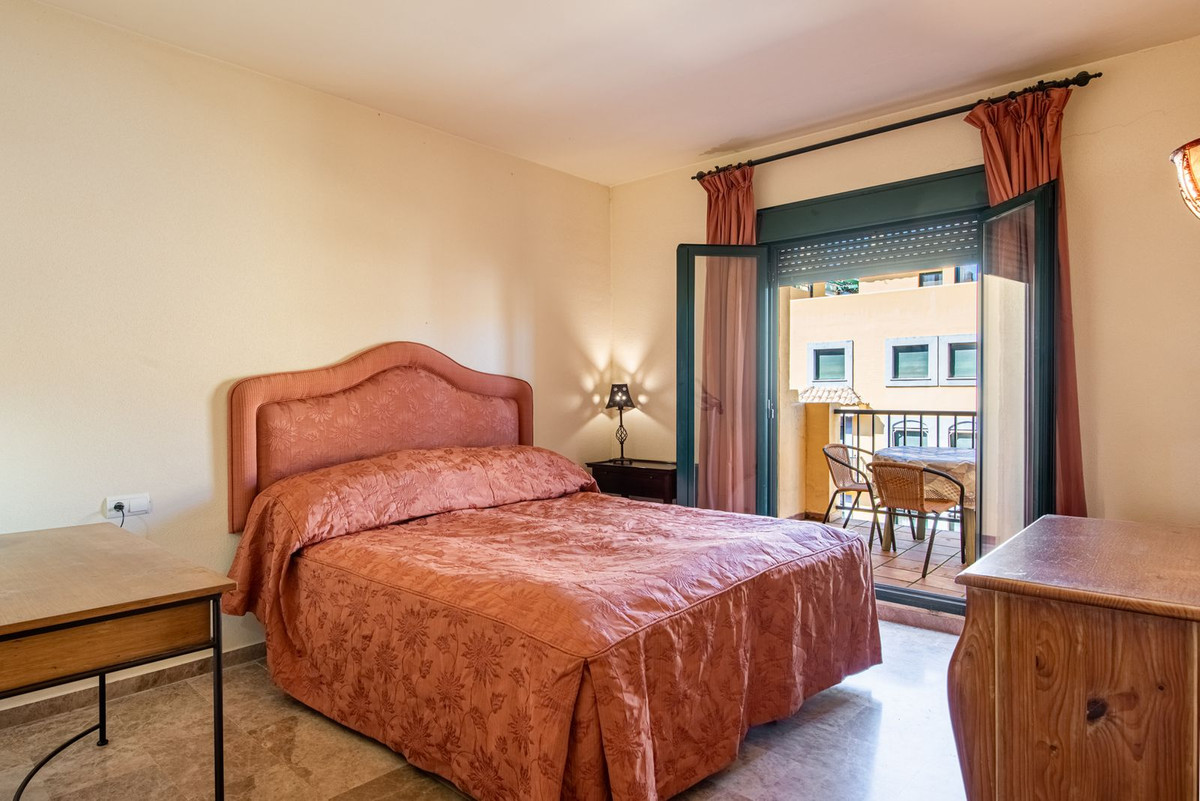 Appartement te koop in San Pedro de Alcántara | 2 slaapkamers H5329675