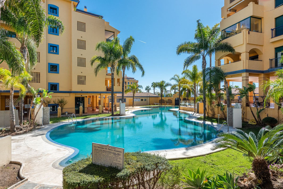 Appartement te koop in San Pedro de Alcántara | 2 slaapkamers H5329675