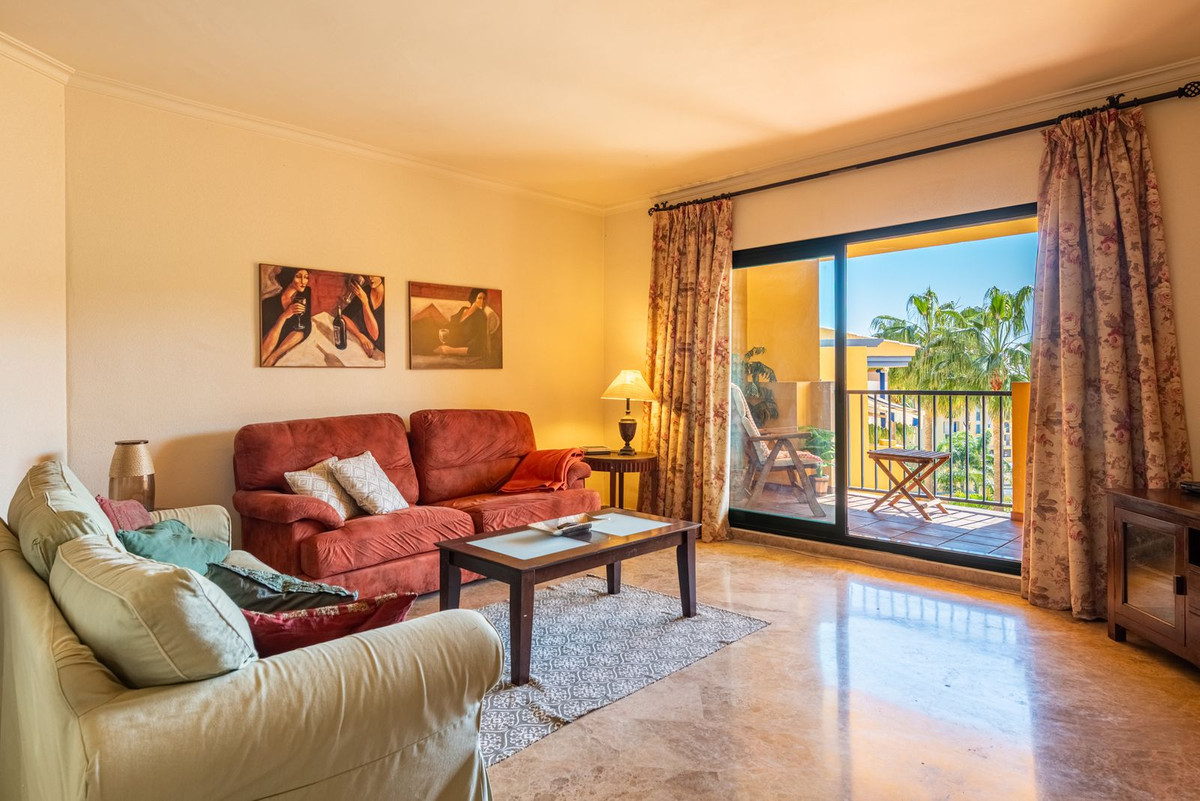 Appartement te koop in San Pedro de Alcántara | 2 slaapkamers H5329675