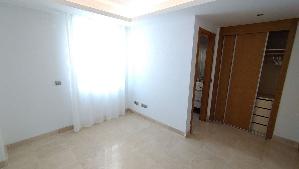 Appartement te koop in San Pedro de Alcántara | 3 slaapkamers H5336299