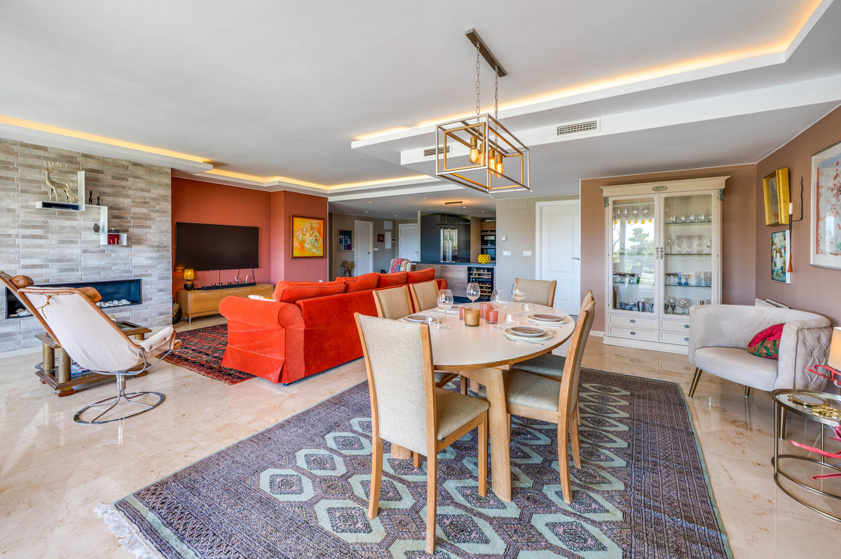 Appartement te koop in San Pedro de Alcántara | 4 slaapkamers H5349172