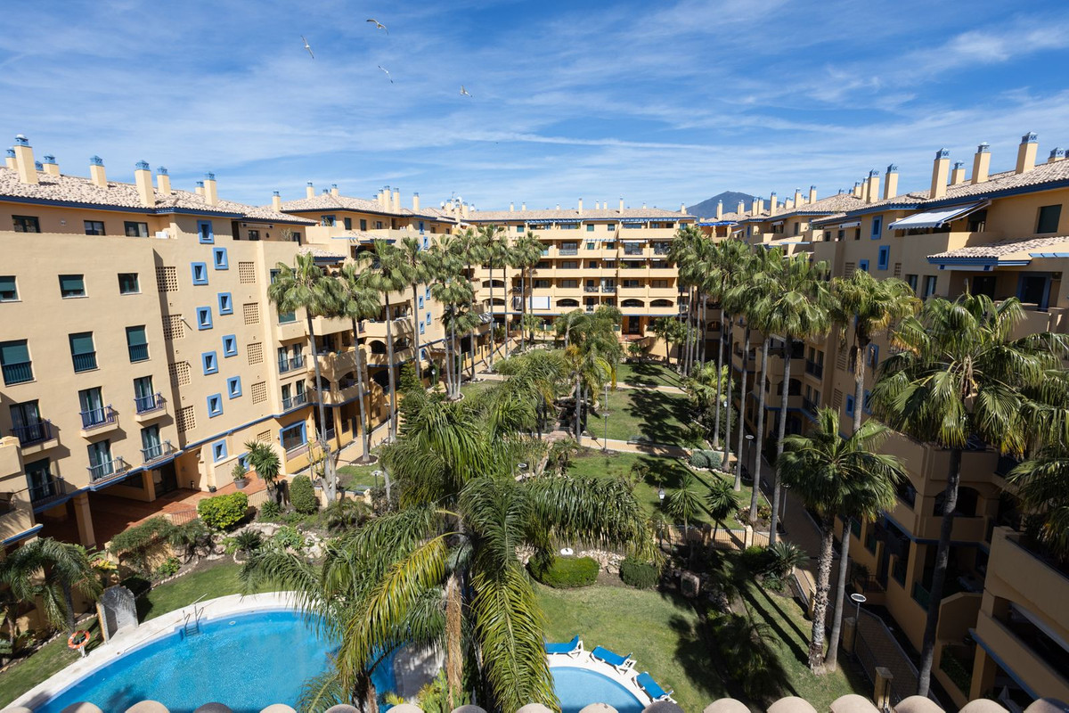 Appartement te koop in San Pedro de Alcántara | 3 slaapkamers H5360602