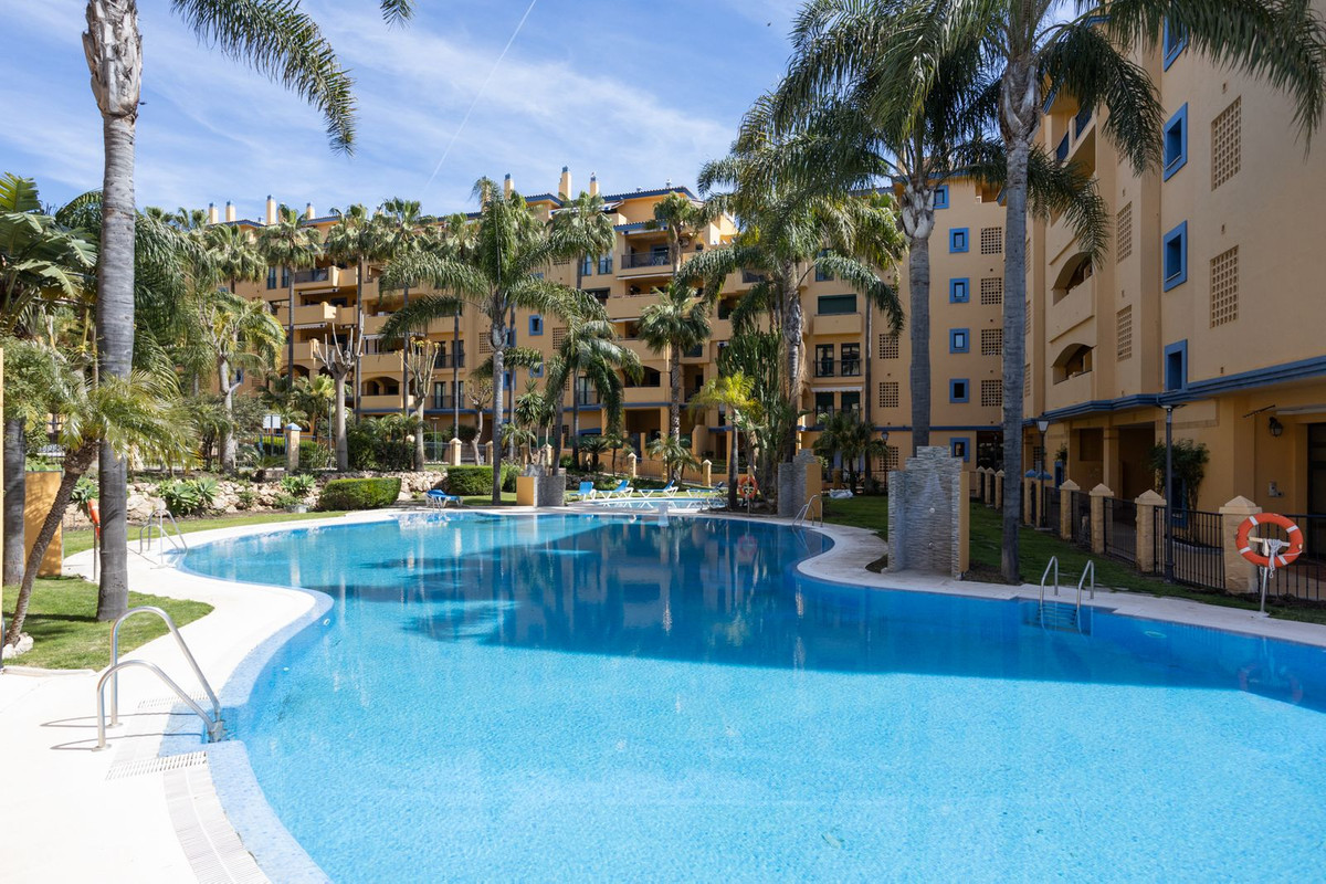 Appartement te koop in San Pedro de Alcántara | 3 slaapkamers H5360602