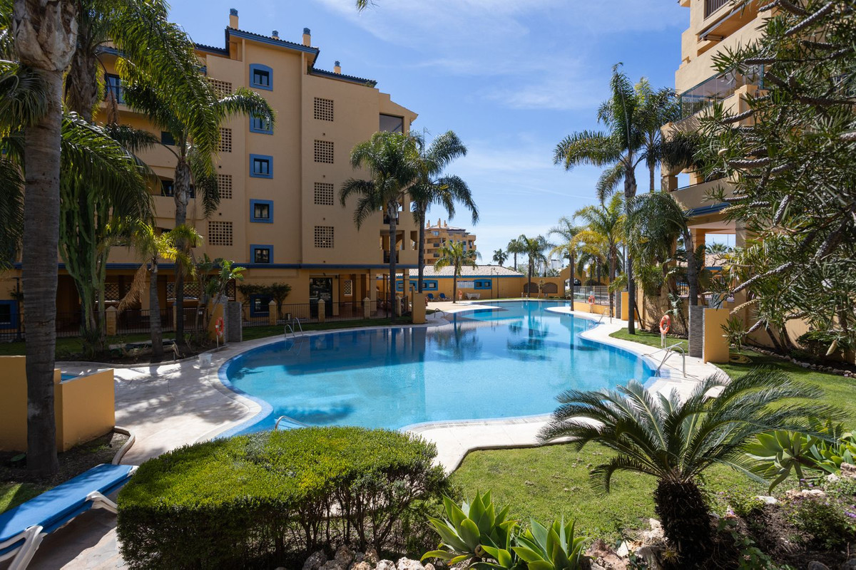 Appartement te koop in San Pedro de Alcántara | 3 slaapkamers H5360602