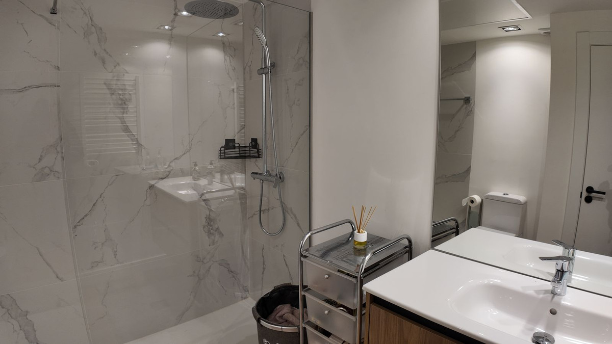 Appartement te koop in San Pedro de Alcántara | 3 slaapkamers H5364838