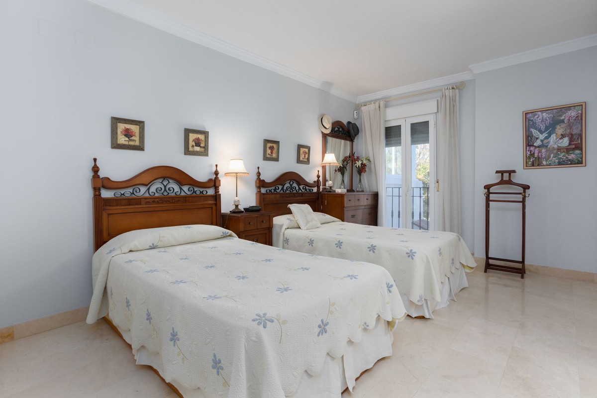 Appartement te koop in San Pedro de Alcántara | 2 slaapkamers H5367709