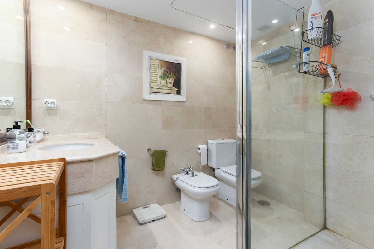 Appartement te koop in San Pedro de Alcántara | 2 slaapkamers H5367709